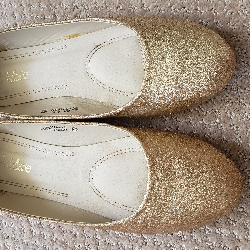 Bella Marie Dana-12 Gold Mesh sparkly ballet flats
